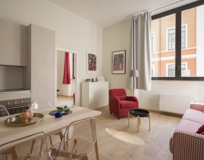 Habitación Privada en Malasaña con Terraza Compartida